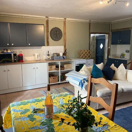 Pear Set In Beautiful Private Surroundings